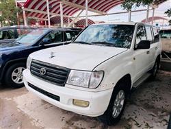 تۆیۆتا لاند کروزەر